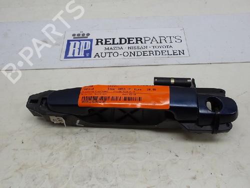 Used Exterior handle TOYOTA COROLLA (_E12_) 2.0 D-4D (CDE120R, CDE120L_) (116 hp) 22148596