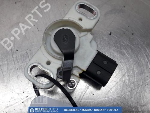 Used Switch TOYOTA PRIUS PLUS (_W4_) 1.8 Hybrid (ZVW40W, ZVW41W) (136 hp) 22162262