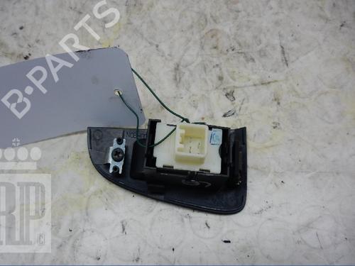 Used Switch TOYOTA AVENSIS Estate (_T25_) 2.0 D-4D (ADT250_, ADT250R) (126 hp) 22150026