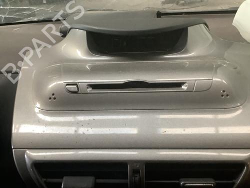 Used Radio Radio 22170480 22170480