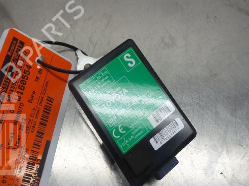Used Control unit Control unit TOYOTA AURIS (_E15_) 1.8 Hybrid (ZWE150_, ZWE150R) (136 hp) 22153810 22153810