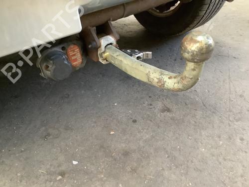 Used Tow ball/Mechanism Tow ball/Mechanism TOYOTA RAV 4 II (_A2_) 2.0 4WD (ACA21, ACA20) (150 hp) 34574157 34574157
