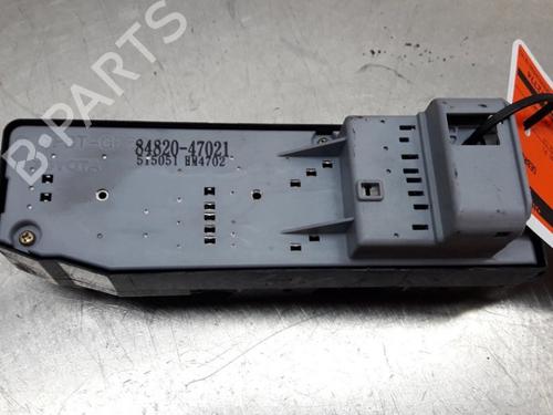 Switch TOYOTA PRIUS Liftback (_W2_) 1.5 Hybrid (NHW20_, NHW20R) | BP22164219I30 