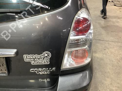 Used Right taillight TOYOTA COROLLA Verso (ZER_, ZZE12_, R1_) 2.2 D-4D (AUR10_, AUR10R) (136 hp) 30804882