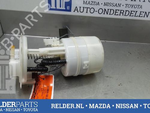Used Fuel pump NISSAN MICRA III (K12) 1.2 16V (80 hp) 22143463