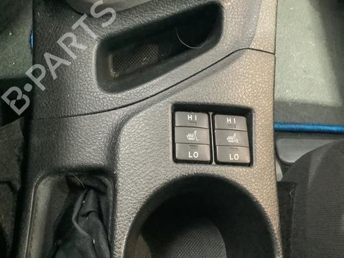 Used Switch TOYOTA AURIS (_E18_) 1.8 Hybrid (ZWE186_, ZWE186R) (136 hp) 29812260