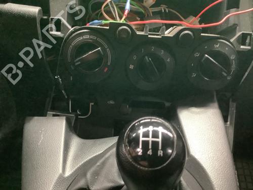 Used Climate control Climate control MAZDA 2 (DE_, DH_) 1.3 (DE3FS) (75 hp) 36668692 36668692