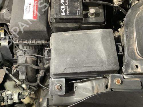 Fuse box KIA STONIC (YB) 1.4 CVVT | BP30340118E1