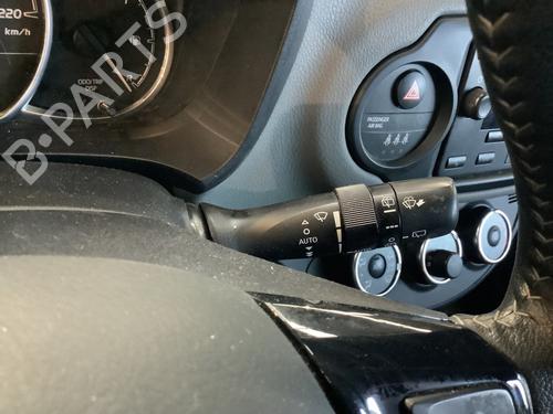 Used Steering column stalk TOYOTA YARIS (_P13_) 1.0 (KSP130_, KSP130) (69 hp) 23573219