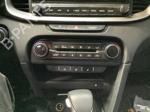 Climate control KIA CEED Sportswagon (CD) 1.6 GDI Hybrid | BP38021003I5 - Image 3