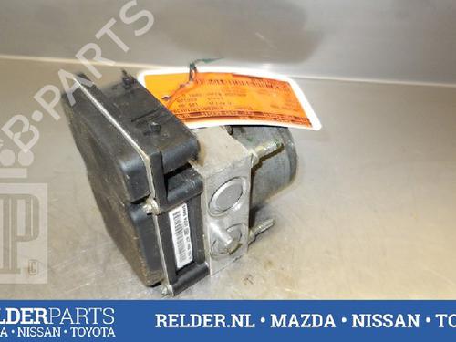 Used Electronic module NISSAN MICRA III (K12) 1.2 16V (80 hp) 22136358