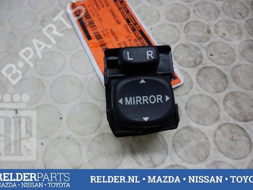 Used Mirror switch TOYOTA AVENSIS (_T25_) 1.8 VVT-i (ZZT251_, ZZT251R) (129 hp) 22136898