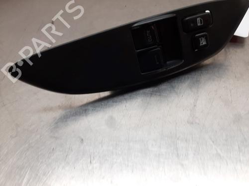 Switch TOYOTA YARIS (_P1_) 1.3 (SCP12_, SCP13_, SCP12R, SCP13R) | BP22173521I30 