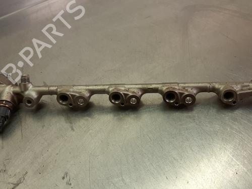 Used Injection rail Injection rail TOYOTA AURIS (_E18_) 1.2 (NRE185_, NRE185R) (116 hp) 36321055 36321055