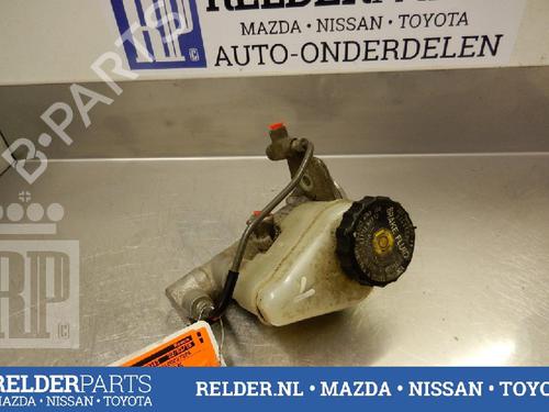 Used Brake master cylinder TOYOTA COROLLA Compact (_E10_) 1.6 Si (AE101_, AE101R) (114 hp) 22144878