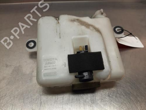 Washer pump TOYOTA LAND CRUISER 90 (_J9_) 3.0 TD (KZJ90_, KZJ95_, KZJ90R, KZJ95R, KZJ90W, KZJ95W) | BP25005012E24 