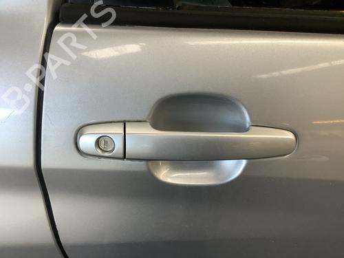 exterior-handle-toyota-rav-4-ii-_a2_-2000-2001-2002-2003-2004-2005-34574148 main image