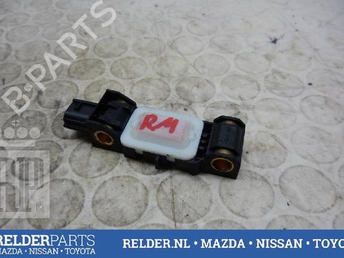 Used Electronic module NISSAN MICRA III (K12) 1.4 16V (88 hp) 22144846