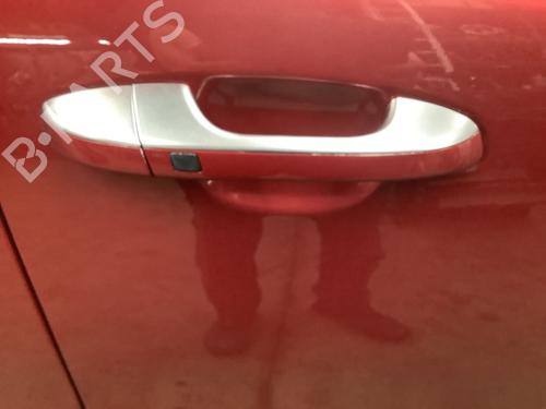 Used Front right exterior door handle Front right exterior door handle KIA SPORTAGE IV (QL, QLE) 1.6 T-GDI AWD (177 hp) 36489202 36489202