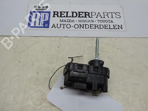 Used Headlight adjuster motor TOYOTA AVENSIS (_T25_) 1.8 VVT-i (ZZT251_, ZZT251R) (129 hp) 22148393