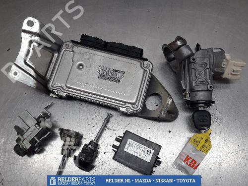 Used Engine control unit (ECU) TOYOTA YARIS (_P9_) 1.0 VVT-i (KSP90_, KSP90R) (69 hp) 22156586