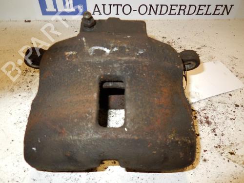 Used Right front brake caliper NISSAN ALMERA II Hatchback (N16) 1.5 (90 hp) 22135563