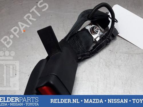 Used Seat buckle TOYOTA AURIS Estate (_E18_) 1.8 Hybrid (ZWE186_, ZWE186R, ZWE186H) (136 hp) 22160983