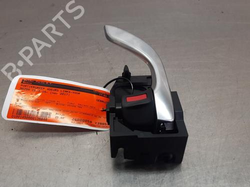 Used Front left exterior door handle Front left exterior door handle MAZDA CX-3 (DK) 2.0 SKYACTIV-G (DK5W, DK6W) (120 hp) 34182830 34182830