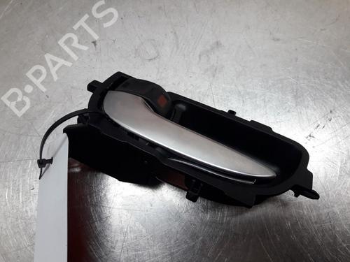 Used Front left exterior door handle TOYOTA YARIS (_P13_) 1.5 Hybrid (NHP130_) (101 hp) 22166016