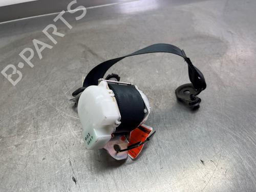 Used Rear left seatbelt TOYOTA YARIS (_P9_) 1.0 VVT-i (KSP90_, KSP90R) (69 hp) 28440473