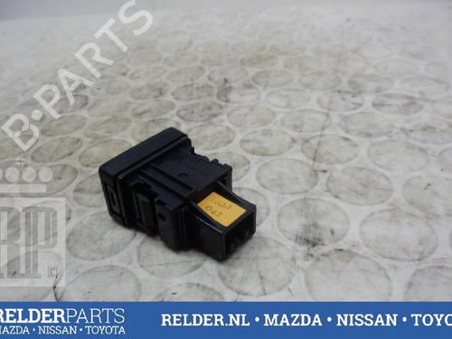 Switch TOYOTA RAV 4 III (_A3_) 2.2 D 4WD (ALA30_, ALA30R) | BP22144270I30 