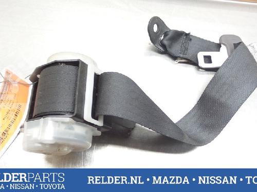 Used Rear left seatbelt TOYOTA CELICA Coupe (_T23_) 1.8 16V VT-i (ZZT230_, ZZT230) (143 hp) 22138944