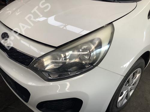Left headlight KIA RIO III (UB) 1.1 CRDi | BP33956117C28 - Image 2