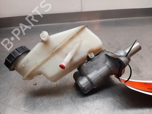 Used Brake master cylinder TOYOTA YARIS (_P9_) 1.33 VVT-i (NSP90_, NSP90R) (100 hp) 22356243