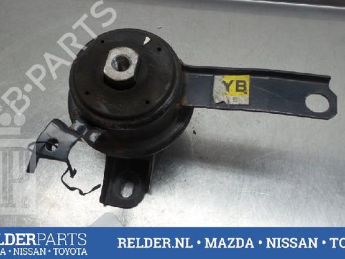 Used Engine mount TOYOTA COROLLA Liftback (_E11_) 1.6 (ZZE112_, ZZE112R) (110 hp) 22136199
