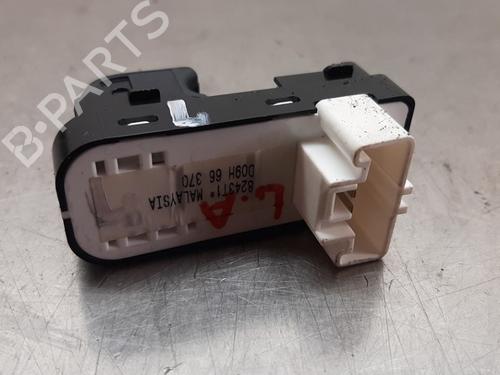 Switch MAZDA CX-3 (DK) 2.0 SKYACTIV-G | BP30159953I30