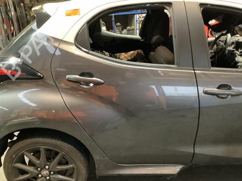 Dør højre bagtil TOYOTA YARIS (_P21_, _PA1_, _PH1_) 1.5 Hybrid (MXPH10, MXPH11) (116 hp) 31992402