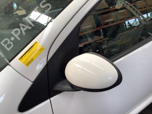 Used Left mirror TOYOTA AYGO (_B1_) 1.0 (KGB10_, KGB10R) (68 hp) 27361801