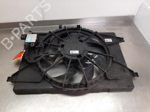 Used Radiator fan Radiator fan 30805029 30805029