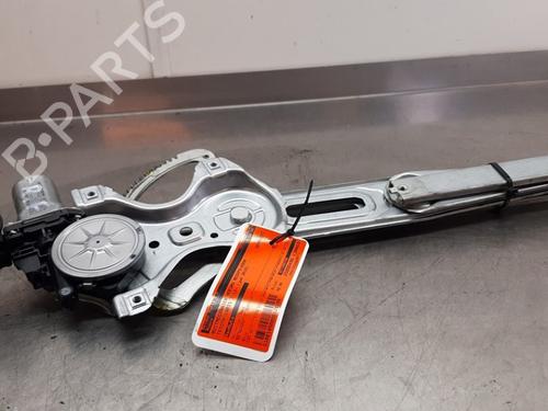 Used Front right window mechanism TOYOTA YARIS (_P9_) 1.33 VVT-i (NSP90_, NSP90R) (100 hp) 30159875