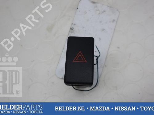 Warning switch TOYOTA AVENSIS Estate (_T25_) 2.0 D-4D (CDT250_, CDT250R) | BP22140429I22 