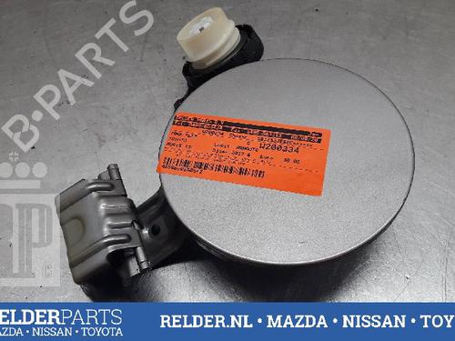 Used Fuel flap TOYOTA AURIS Estate (_E18_) 1.8 Hybrid (ZWE186_, ZWE186R, ZWE186H) (136 hp) 22160955