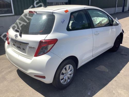 Rear wiper motor TOYOTA YARIS (_P13_) 1.0 (KSP130_, KSP130) | BP22166407M102 