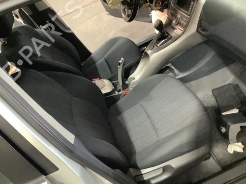 Seats set TOYOTA AURIS (_E15_) 1.6 (ZRE151_, ZRE151R) | BP29384542C78 