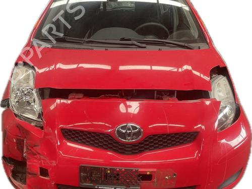 Used Left front suspension arm TOYOTA YARIS (_P9_) 1.0 VVT-i (KSP90_, KSP90R) (69 hp) 28531288