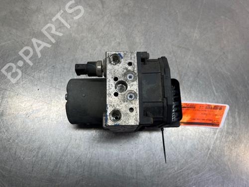 Used ABS pump TOYOTA COROLLA Verso (ZER_, ZZE12_, R1_) 1.8 (ZNR11_, ZNR11R) (129 hp) 32985445