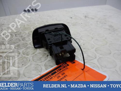 Warning switch NISSAN PRIMERA (P12) 2.0 | BP22157989I22 