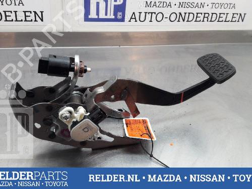 Break pedal TOYOTA YARIS (_P13_) 1.5 Hybrid (NHP130_, NHP130) | BP22160433I19 