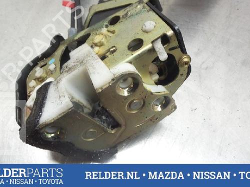Rear left lock MAZDA 6 Station Wagon (GY) 2.3 AWD (GY3W) | BP22148664C100 