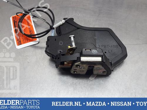 Rear left lock TOYOTA COROLLA Verso (_E12_) 2.0 D-4D (CDE120_, CDE120R) | BP22159051C100 